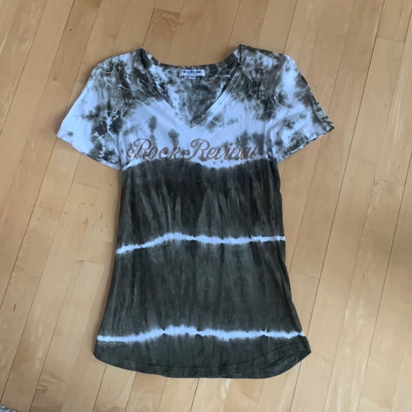 Rock revival top - Picture 1 of 3